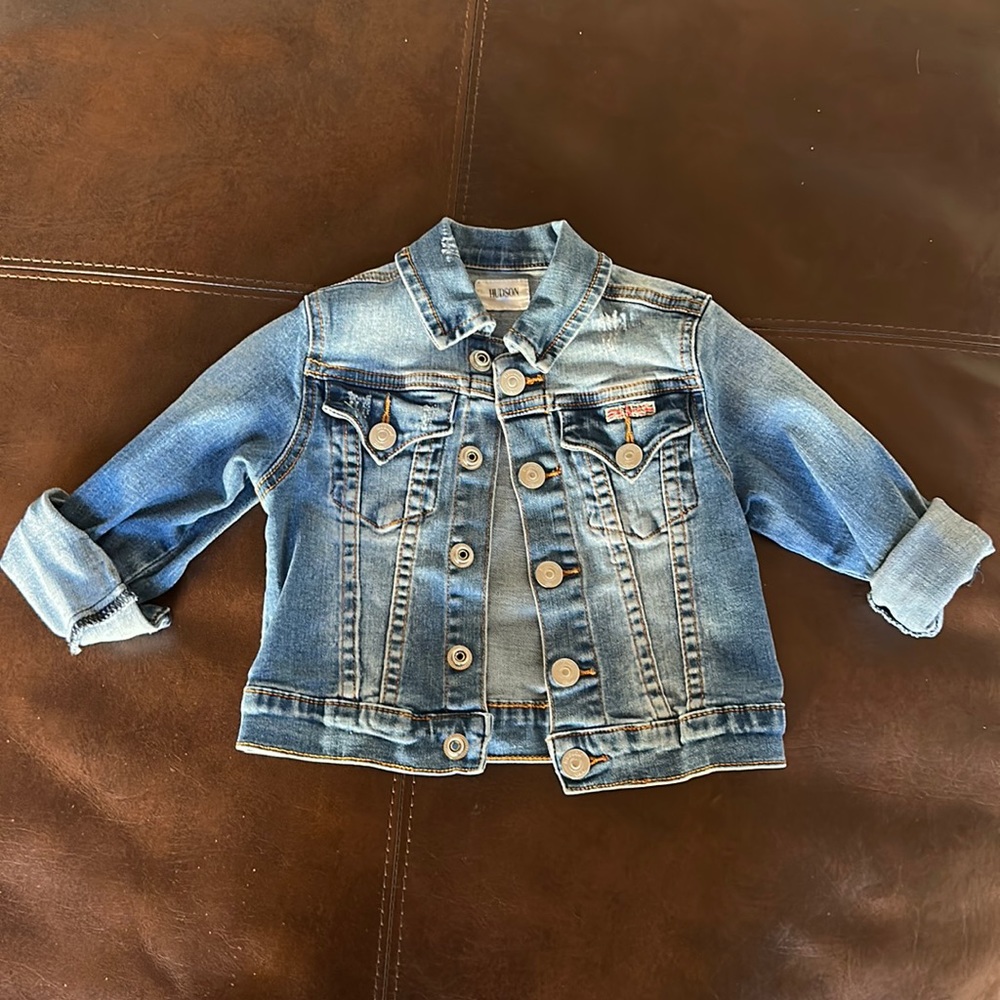 Hudson distressed denim jacket 3t